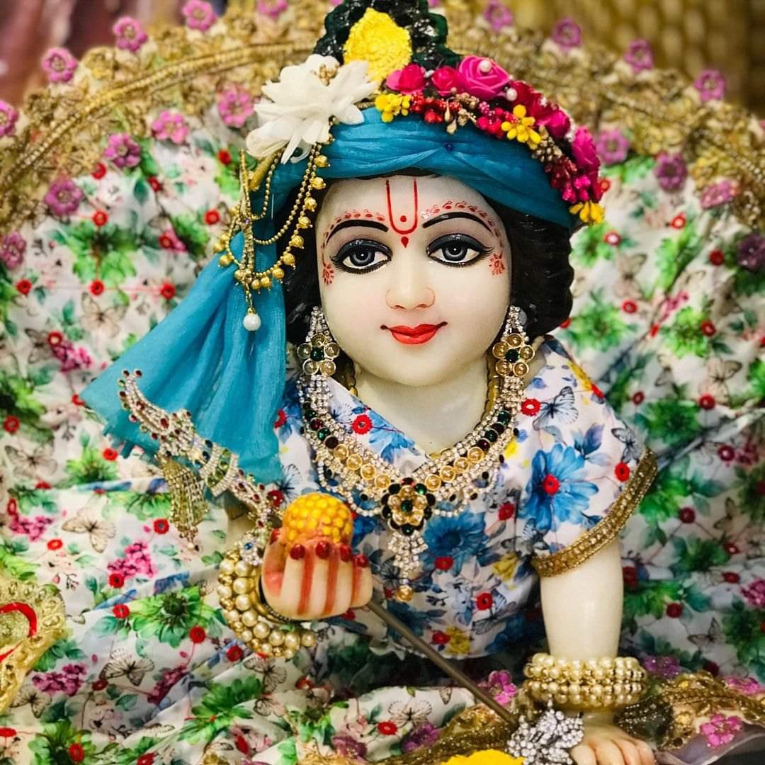 Laddu Gopal ये महामंत्र जपने से आनंद ...